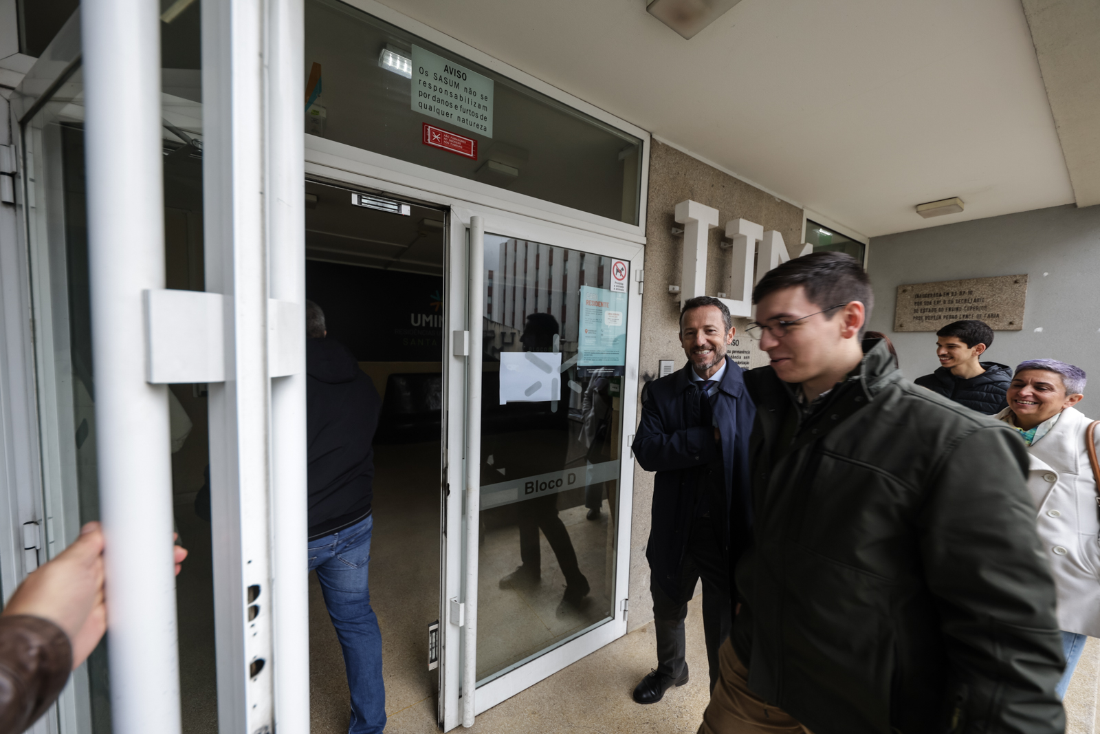 Imagem número 3 da galeria Reitor visita Residência de St Tecla