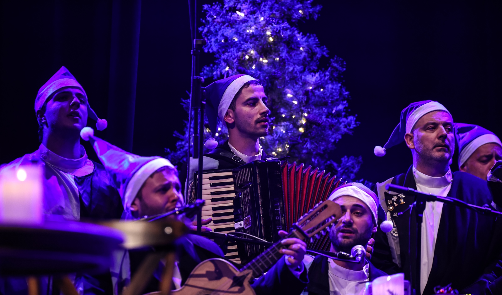 Imagem número 3 da galeria XXX CELTA