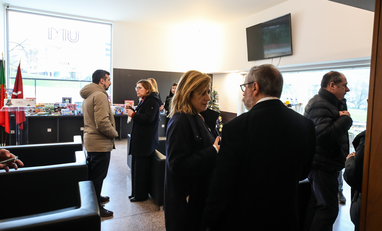 Imagem número 8 da galeria Entrega de Brinquedos