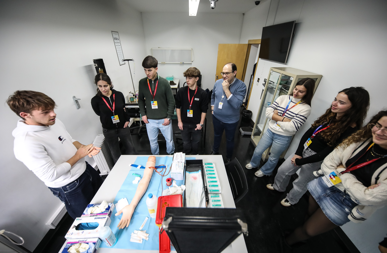 Imagem número 2 da galeria VEM