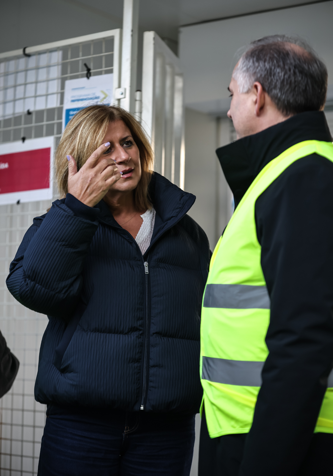 Imagem número 2 da galeria Pau de Fileira da Residência Universitária