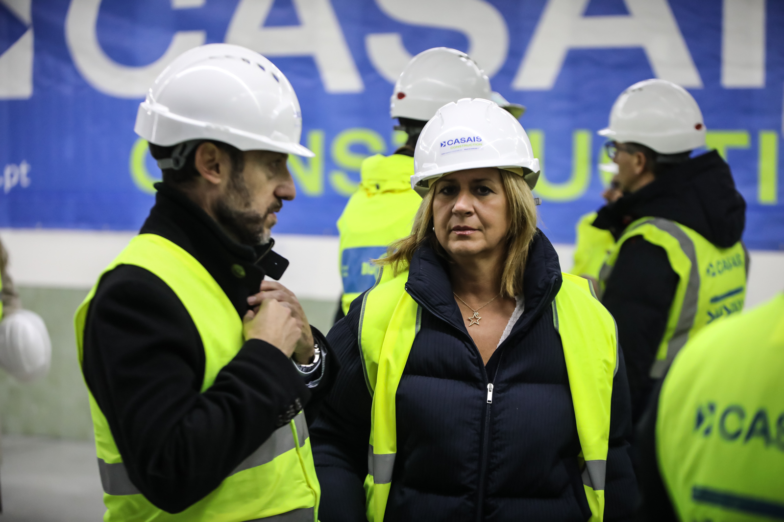 Imagem número 8 da galeria Pau de Fileira da Residência Universitária