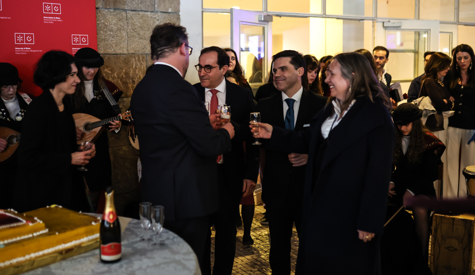 Imagem número 10 da galeria Aniversário EEG