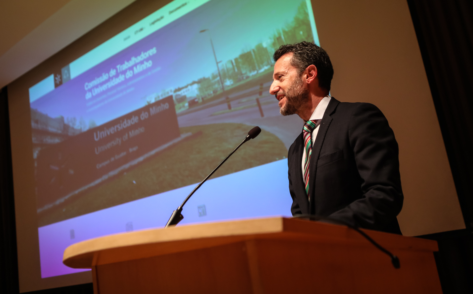 Imagem número 6 da galeria Tomada de Posse Comissão Trabalhadores