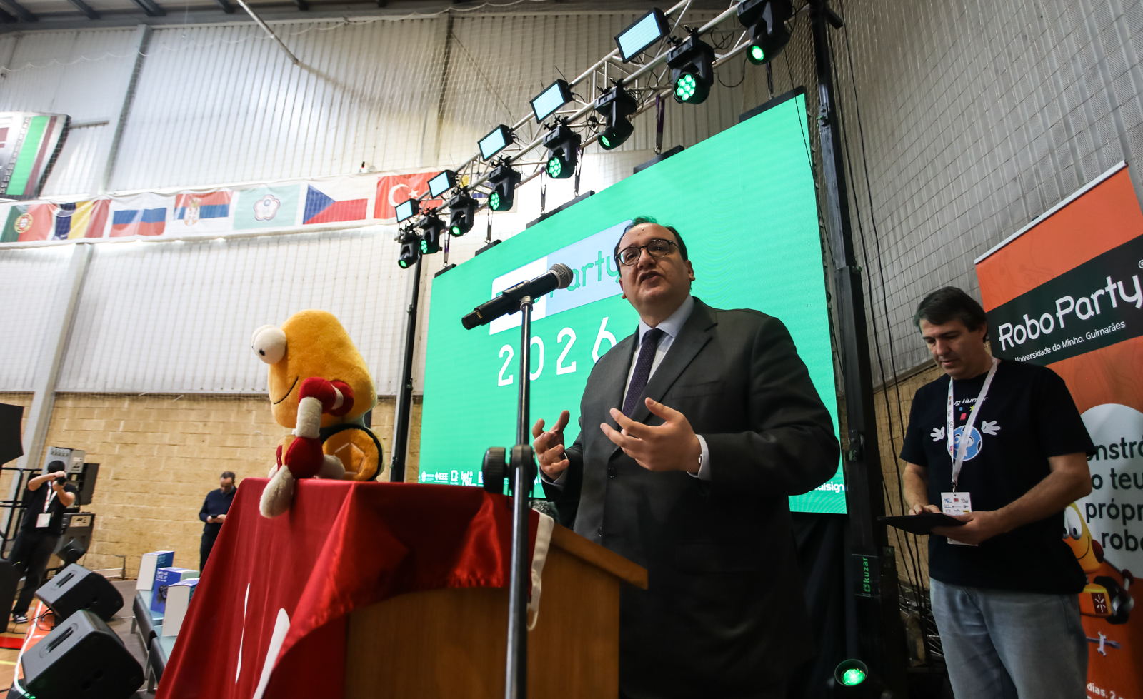 Imagem número 3 da galeria RoboParty