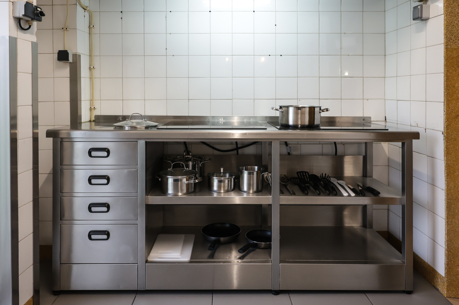 Imagem número 7 da galeria Oferta Trens de Cozinha JOMAFE