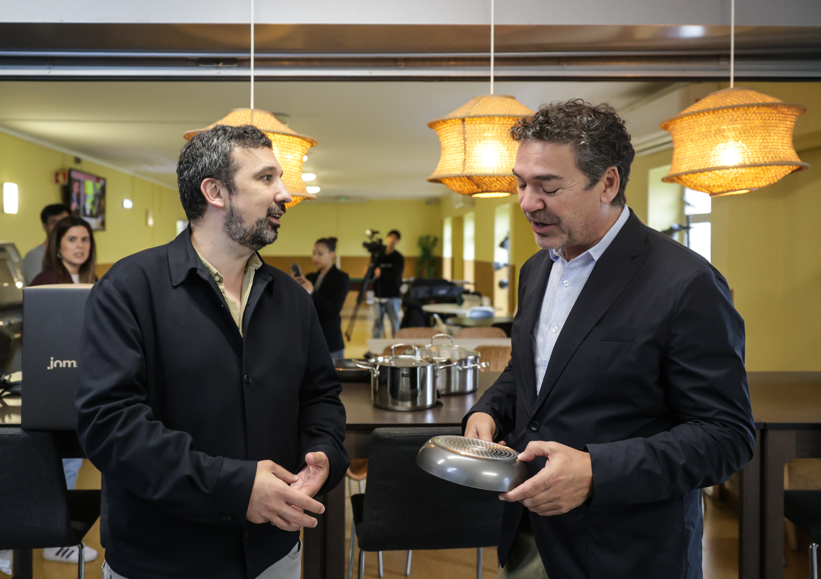 Imagem número 2 da galeria Oferta Trens de Cozinha JOMAFE