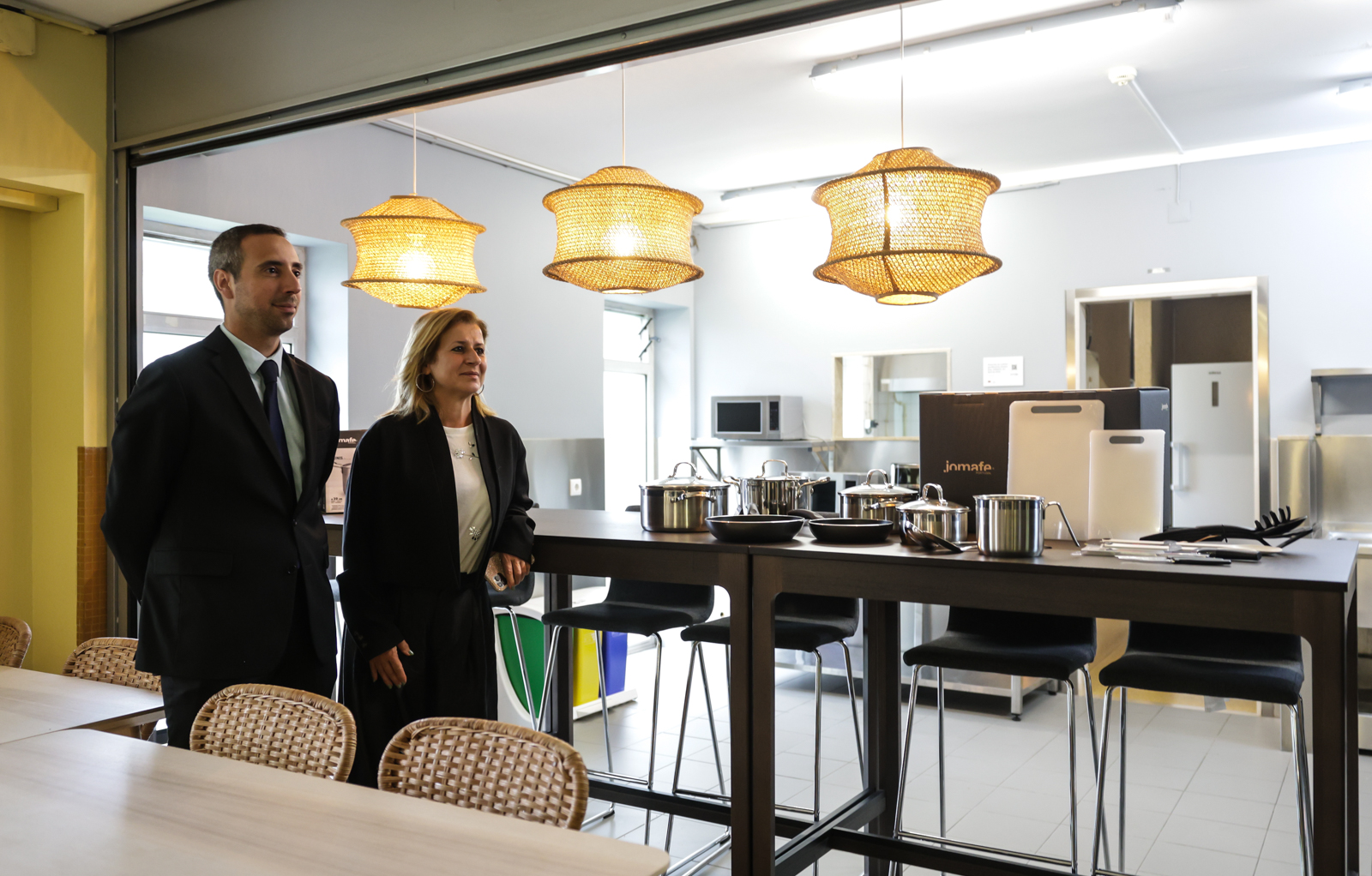 Imagem número 3 da galeria Oferta Trens de Cozinha JOMAFE