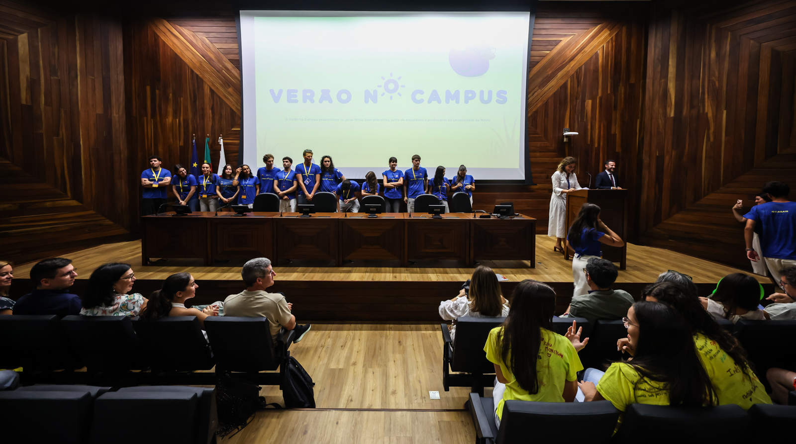 Imagem número 10 da galeria Verão no Campus