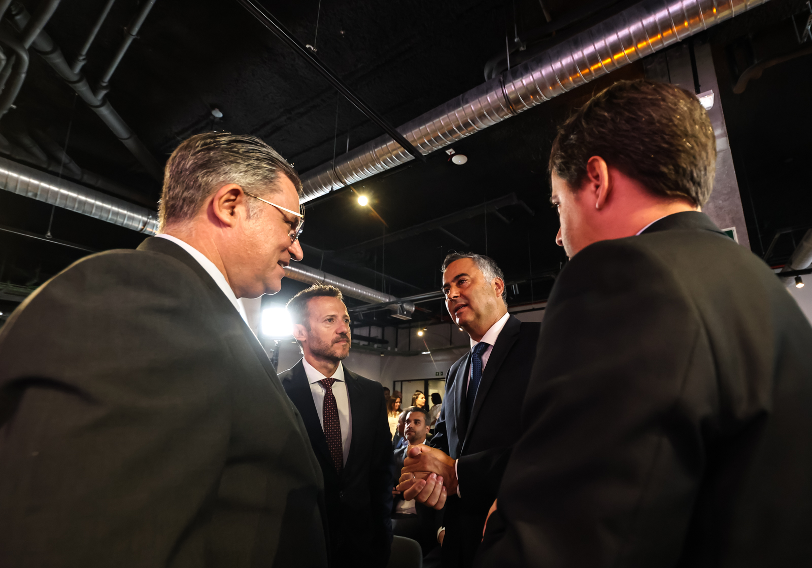 Imagem número 1 da galeria Inauguração Residência Confiança